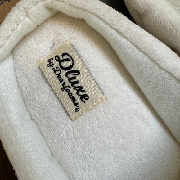 Dluxe by Dearfoams Women’s Be Mine Slide Slippers Ivory - Size M (7-8) - Picture 4 of 6